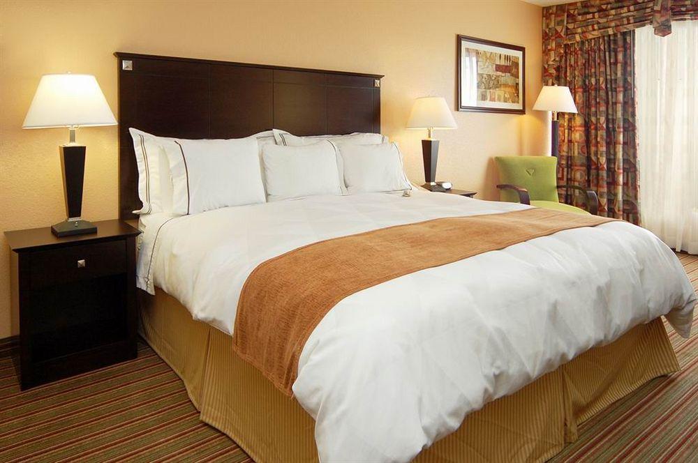 The Regency Hotel Dallas Exterior photo